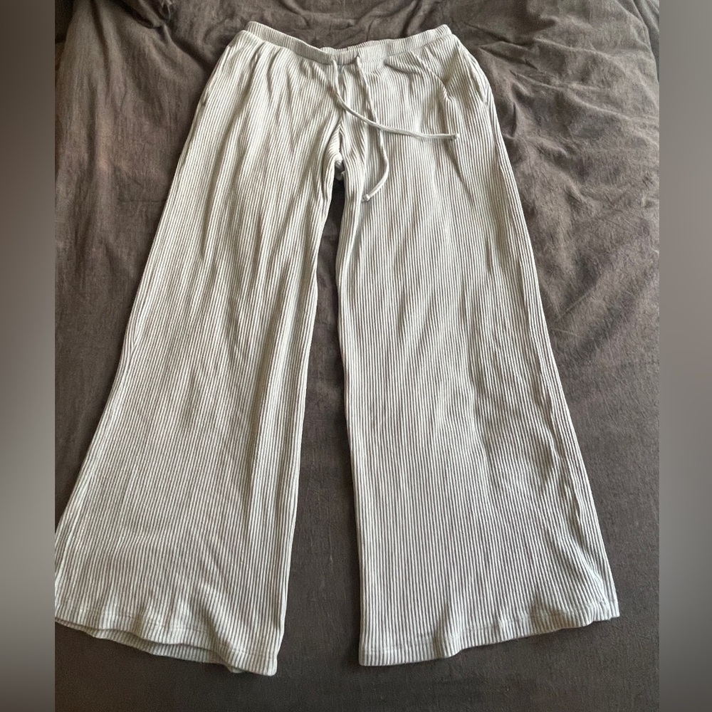 Hollister gray ribbed lounge pants